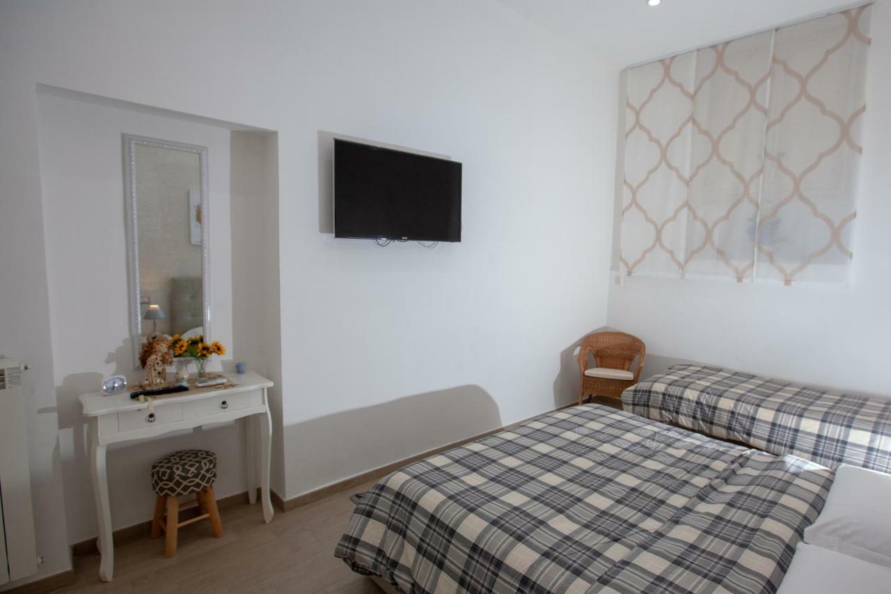 Garibaldi House Apartment Napoli Ngoại thất bức ảnh