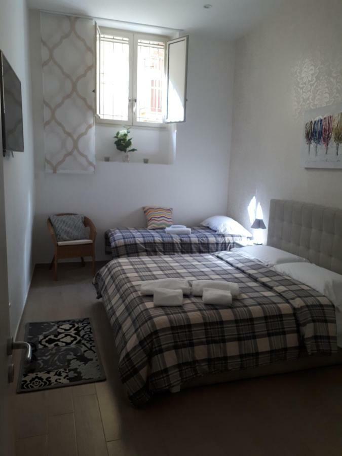 Garibaldi House Apartment Napoli Ngoại thất bức ảnh
