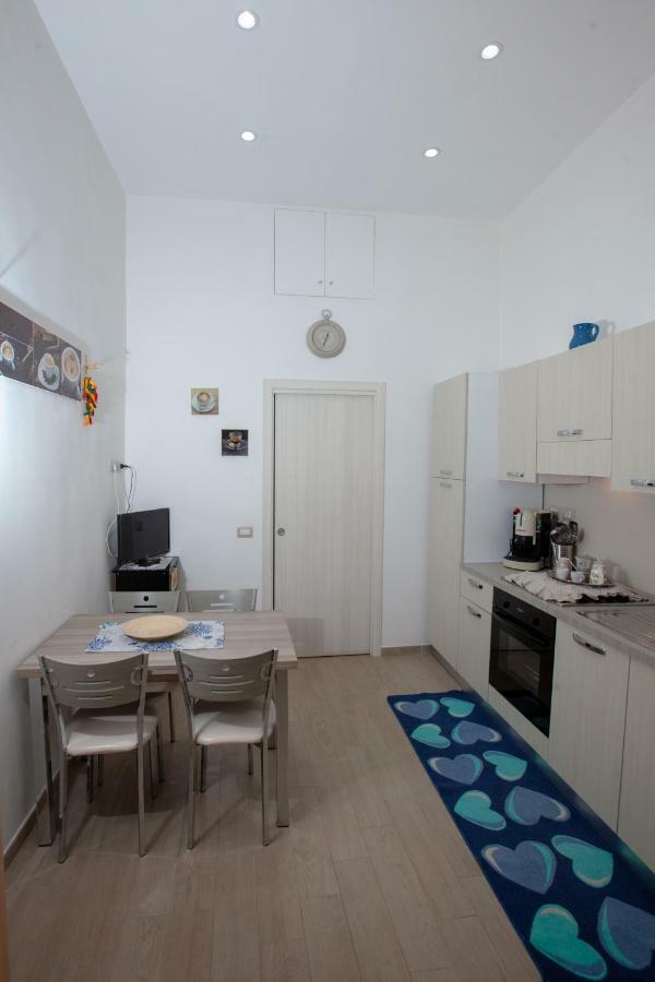 Garibaldi House Apartment Napoli Ngoại thất bức ảnh